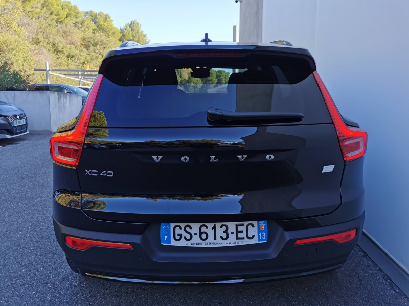 VOLVO XC40 d’occasion à vendre à Aix-en-Provence chez Volvo Aix-en-Provence (Photo 5)