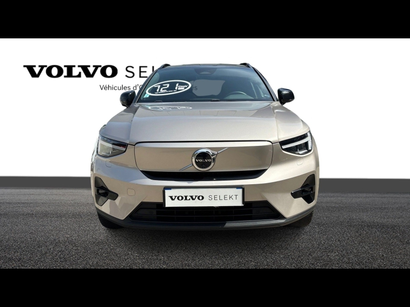 VOLVO XC40 d’occasion à vendre à Aix-en-Provence chez Volvo Aix-en-Provence (Photo 19)