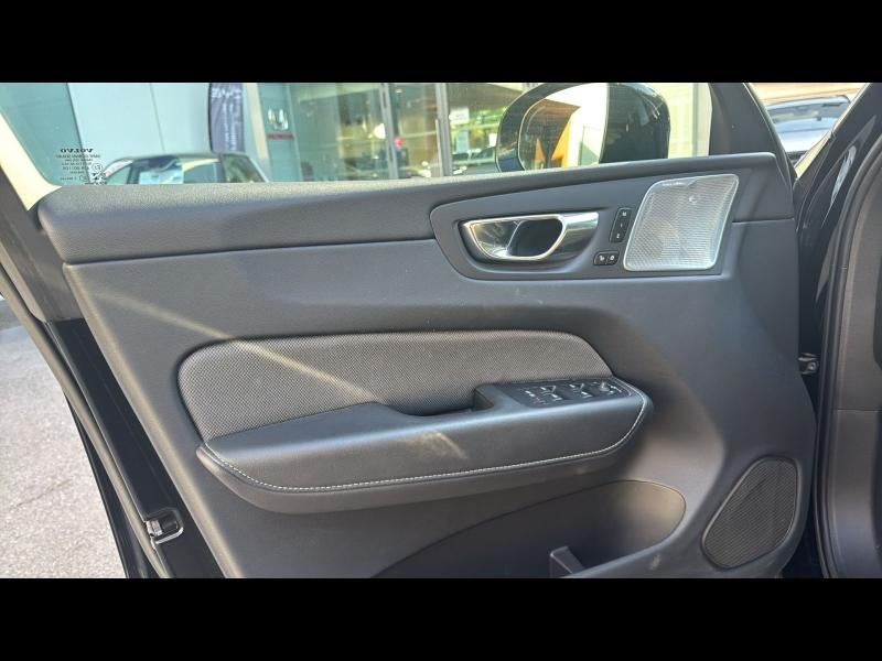 VOLVO XC60 d’occasion à vendre à AIX-EN-PROVENCE chez SUÈDE PROVENCE AUTOMOBILES (Photo 18)