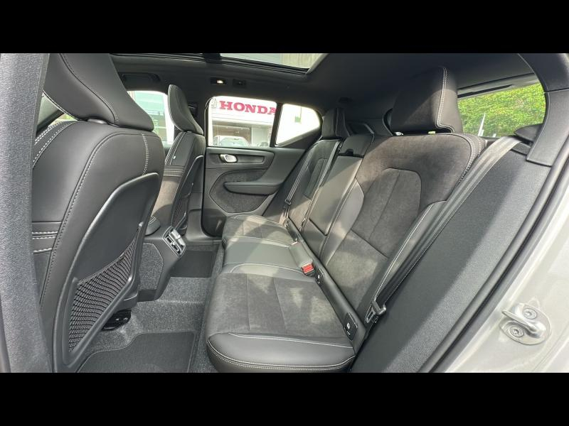 VOLVO XC40 d’occasion à vendre à AIX-EN-PROVENCE chez SUÈDE PROVENCE AUTOMOBILES (Photo 6)