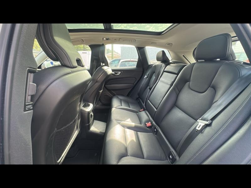 VOLVO XC60 d’occasion à vendre à AIX-EN-PROVENCE chez SUÈDE PROVENCE AUTOMOBILES (Photo 6)