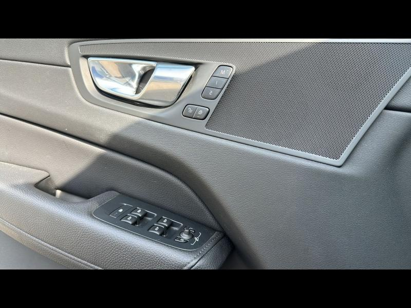 VOLVO XC60 d’occasion à vendre à AIX-EN-PROVENCE chez SUÈDE PROVENCE AUTOMOBILES (Photo 12)