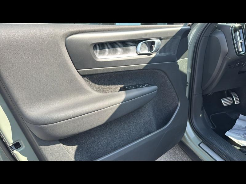VOLVO XC40 d’occasion à vendre à AIX-EN-PROVENCE chez SUÈDE PROVENCE AUTOMOBILES (Photo 17)