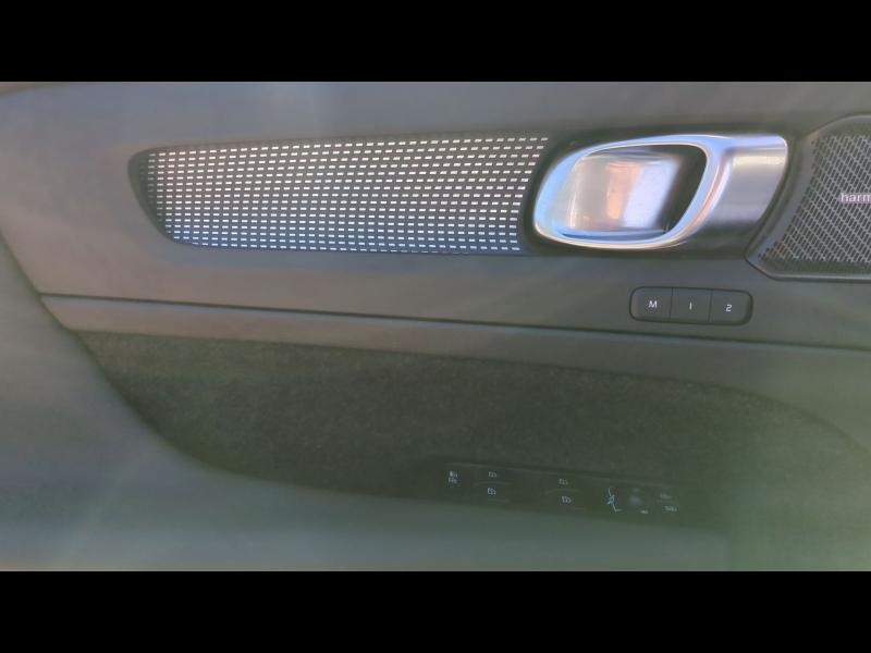 VOLVO XC40 d’occasion à vendre à AIX-EN-PROVENCE chez SUÈDE PROVENCE AUTOMOBILES (Photo 19)