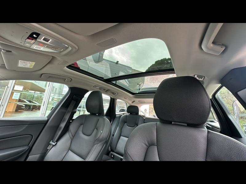 VOLVO XC60 d’occasion à vendre à AIX-EN-PROVENCE chez SUÈDE PROVENCE AUTOMOBILES (Photo 10)