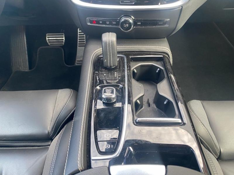 VOLVO S60 d’occasion à vendre à AIX-EN-PROVENCE chez SUÈDE PROVENCE AUTOMOBILES (Photo 16)