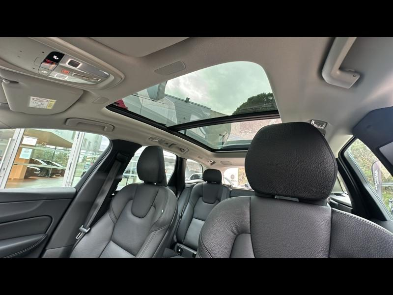 VOLVO XC60 d’occasion à vendre à AIX-EN-PROVENCE chez SUÈDE PROVENCE AUTOMOBILES (Photo 10)