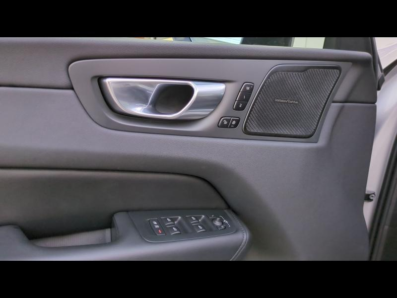 VOLVO XC60 d’occasion à vendre à AIX-EN-PROVENCE chez SUÈDE PROVENCE AUTOMOBILES (Photo 20)