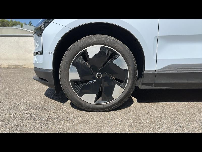 VOLVO EX30 d’occasion à vendre à AIX-EN-PROVENCE chez SUÈDE PROVENCE AUTOMOBILES (Photo 19)