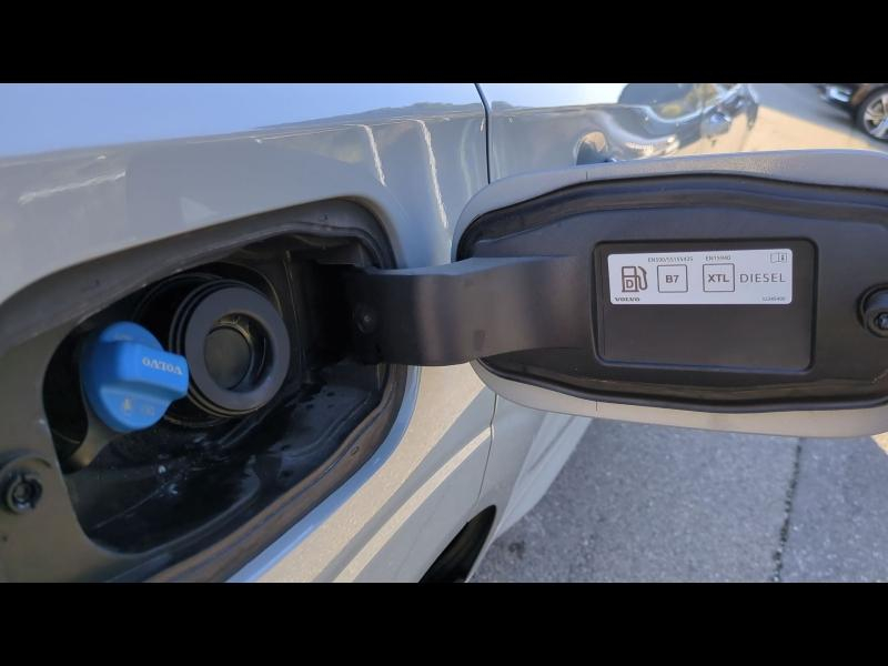 VOLVO XC60 d’occasion à vendre à AIX-EN-PROVENCE chez SUÈDE PROVENCE AUTOMOBILES (Photo 15)