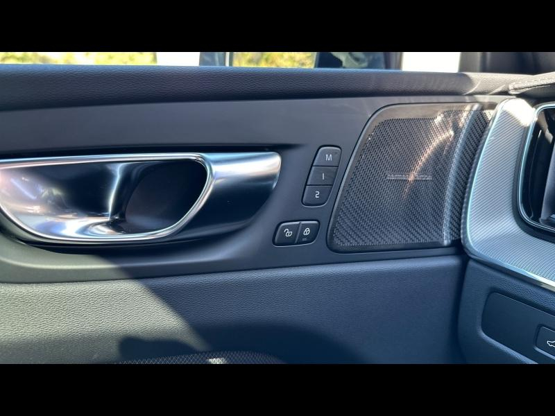 VOLVO XC60 d’occasion à vendre à AIX-EN-PROVENCE chez SUÈDE PROVENCE AUTOMOBILES (Photo 10)