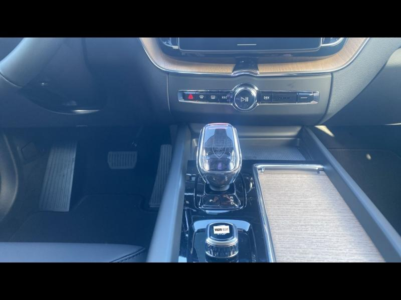 VOLVO XC60 d’occasion à vendre à AIX-EN-PROVENCE chez SUÈDE PROVENCE AUTOMOBILES (Photo 18)