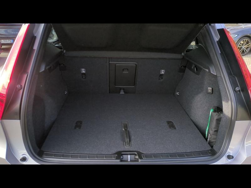 VOLVO XC40 d’occasion à vendre à AIX-EN-PROVENCE chez SUÈDE PROVENCE AUTOMOBILES (Photo 9)