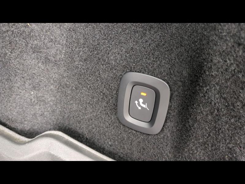 VOLVO XC60 d’occasion à vendre à AIX-EN-PROVENCE chez SUÈDE PROVENCE AUTOMOBILES (Photo 13)