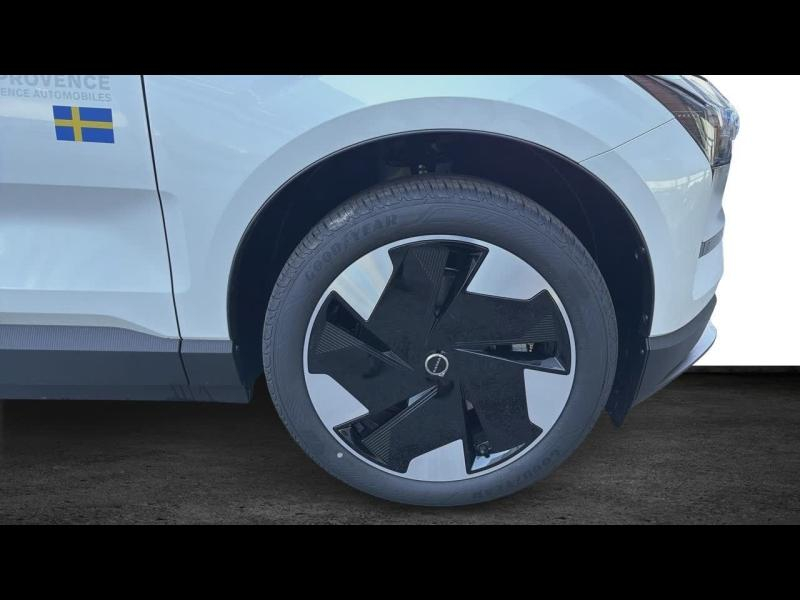 VOLVO EX30 d’occasion à vendre à AIX-EN-PROVENCE chez SUÈDE PROVENCE AUTOMOBILES (Photo 9)