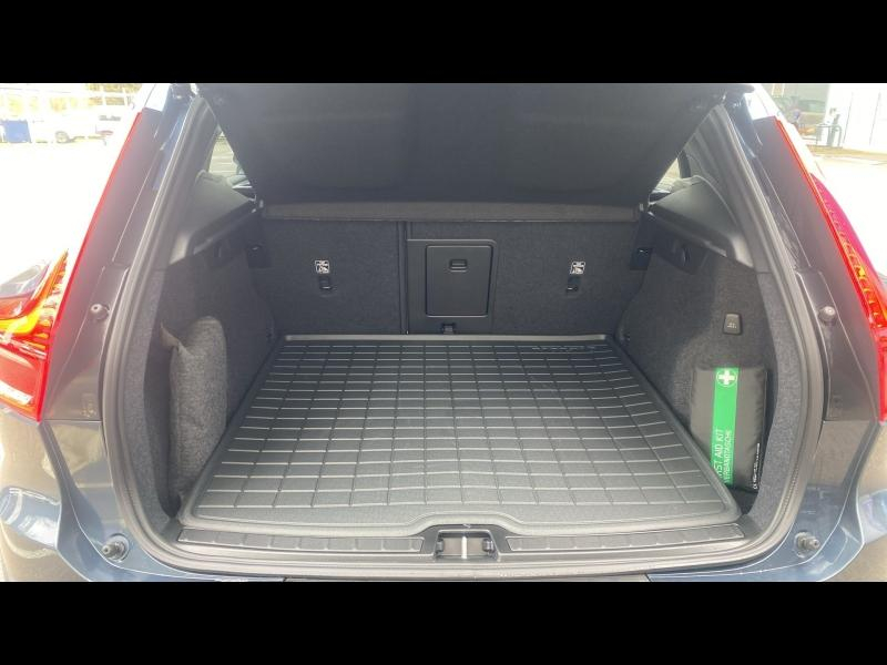 VOLVO XC40 d’occasion à vendre à AIX-EN-PROVENCE chez SUÈDE PROVENCE AUTOMOBILES (Photo 9)