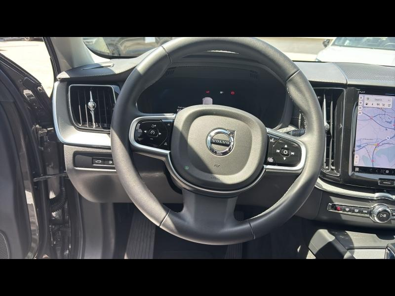 VOLVO XC60 d’occasion à vendre à AIX-EN-PROVENCE chez SUÈDE PROVENCE AUTOMOBILES (Photo 16)